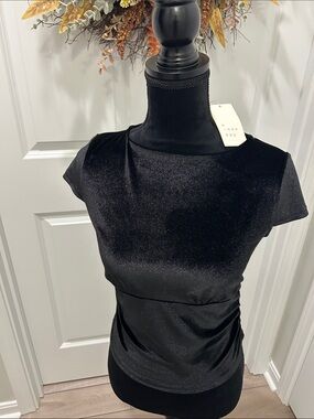 a new day NWT Black Short Sleeve Velvet Sparkle Top Size XS